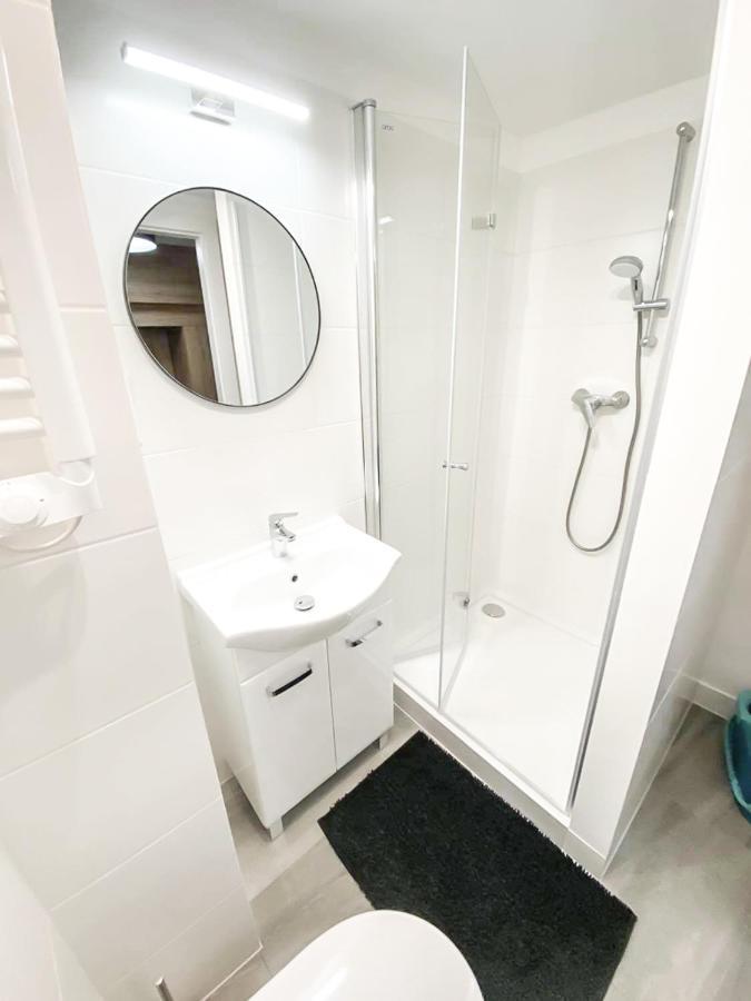 Airport Apartment Wroclaw Exterior photo